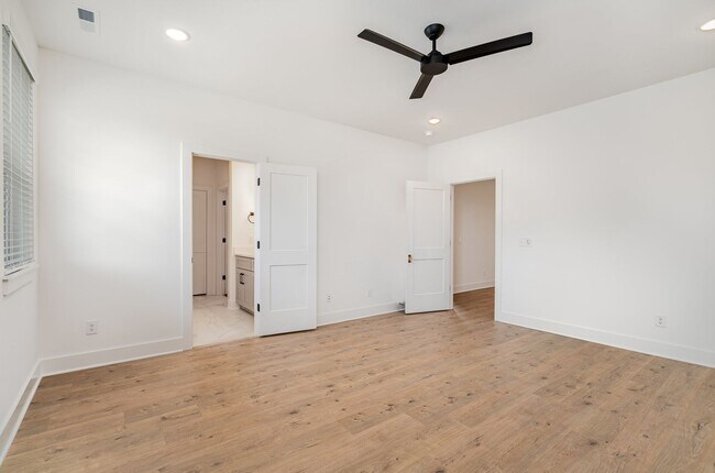 Building Photo - Awesome Floorplan!