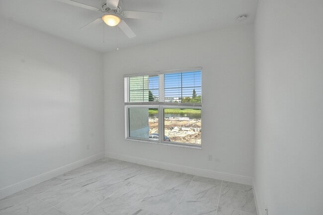 Building Photo - Gorgeous Brand New 3 Bedroom 2 Bath (2-story) Townhouse in Deerfield Beach