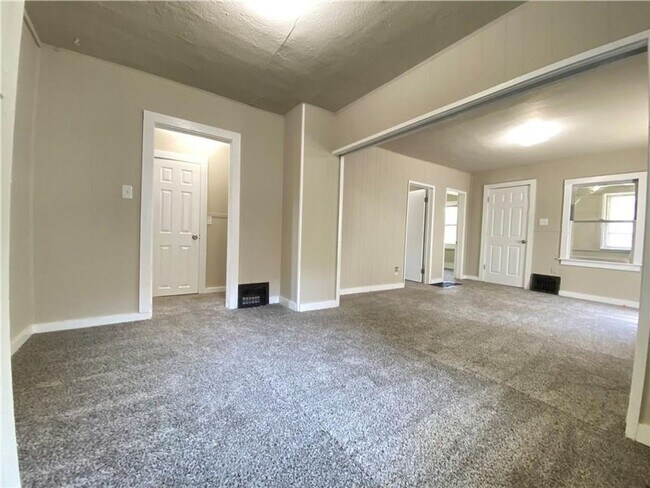 Building Photo - Affordable 3 Bedroom 1 Bath Home