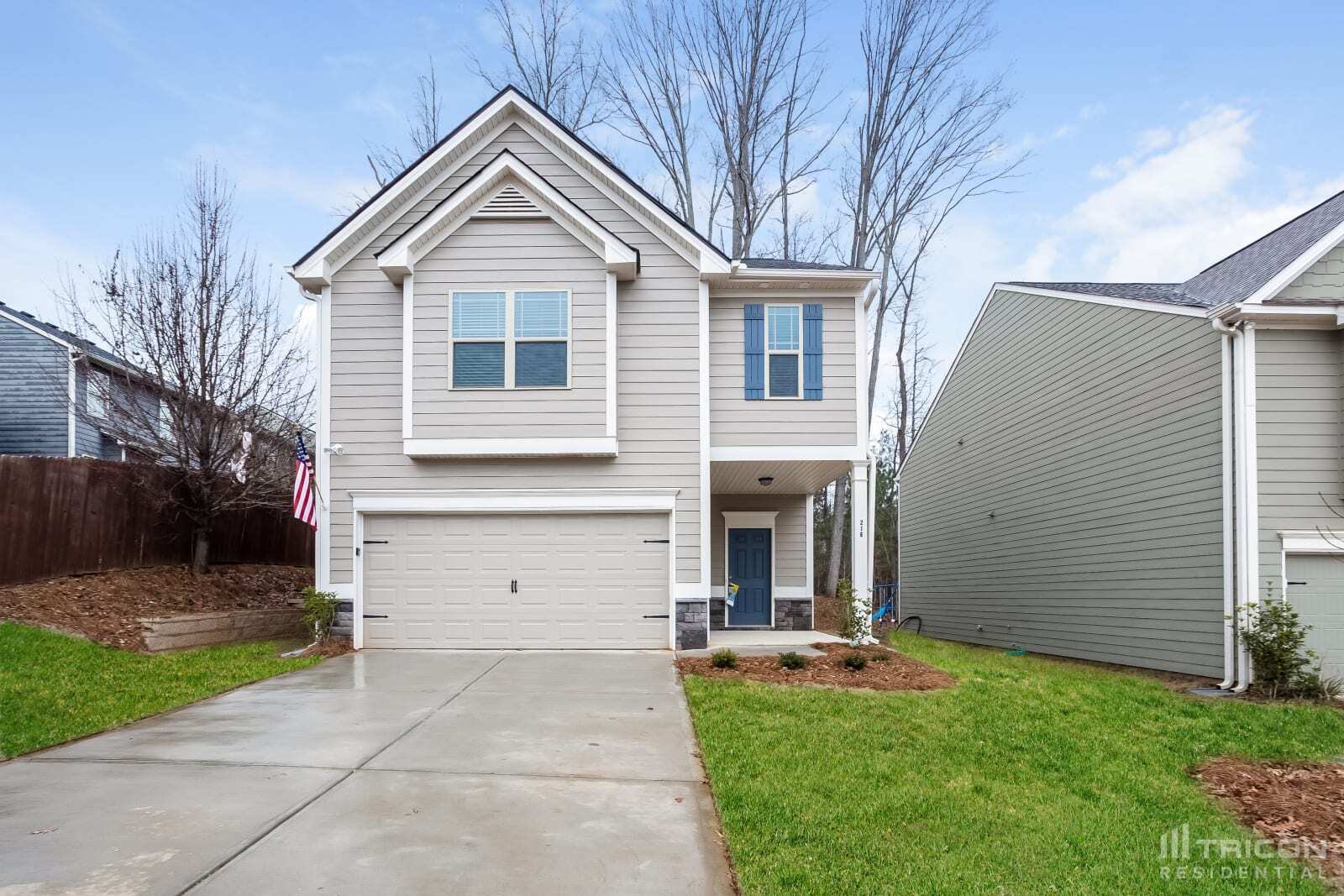 Building Photo - 216 Stillwood Dr