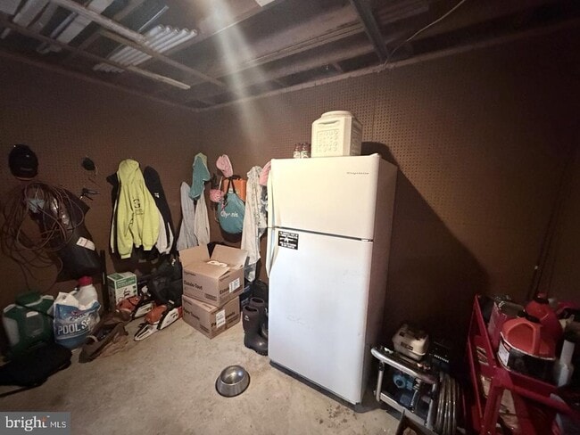 Building Photo - 5115 Irving St