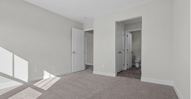 Building Photo - 405 Gooseneck Ln