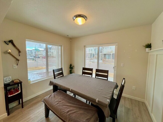 Building Photo - Gorgeous modern carriage style home available in Banning Lewis Ranch!