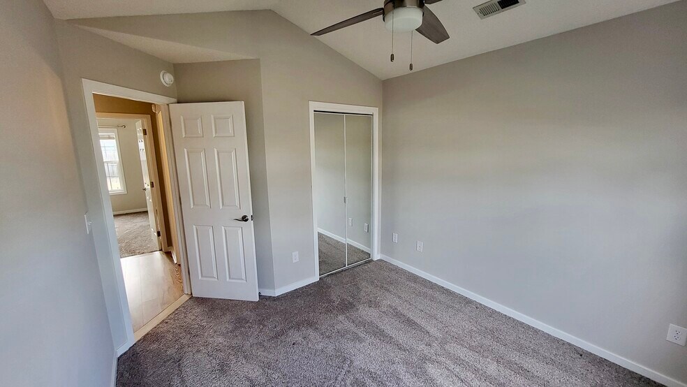 Bedroom 2 - 307 Smallwood Ct