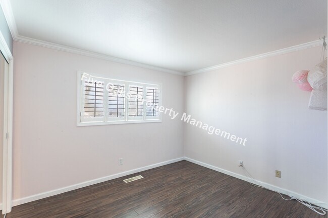 Building Photo - 2815 Stanford Ln