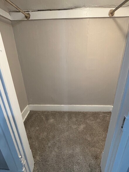 Building Photo - 201 W Bradley Ave