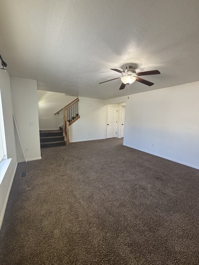 Building Photo - 3318 Quarter Mile Dr, Eagle Mountain, UT, ...
