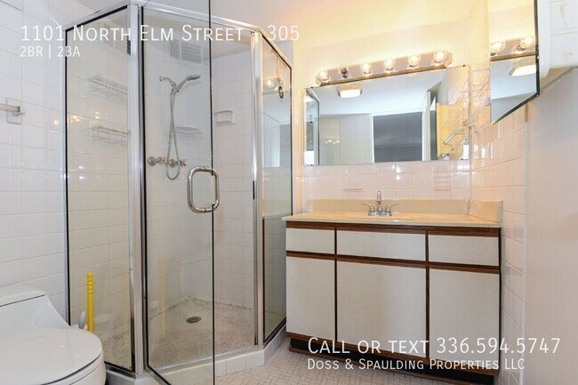 Building Photo - 1101 N Elm St