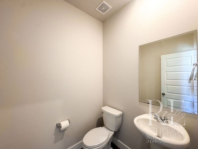 Building Photo - 4219 Nettle Dr SE
