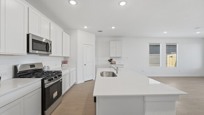 Building Photo - 2966 Cold Spring Dr