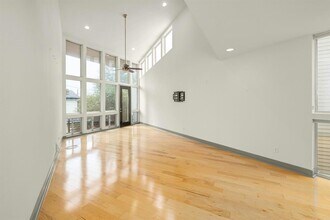 Building Photo - 1314 Norwalk Ln
