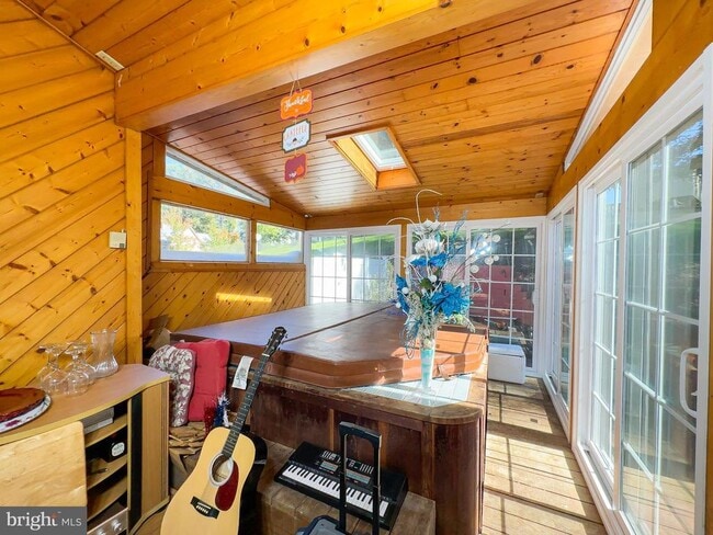 Building Photo - 107 Bonhill Dr