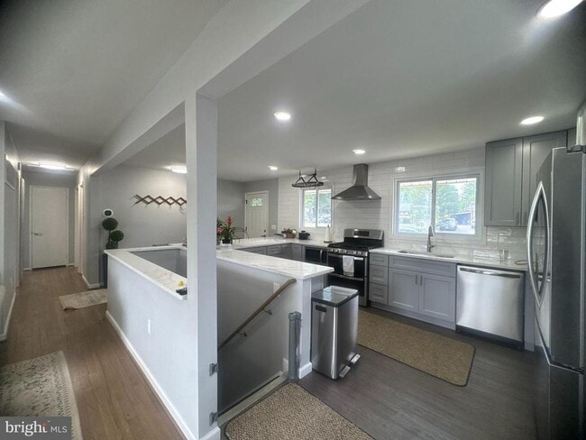 Building Photo - 6315 Willowood Ln