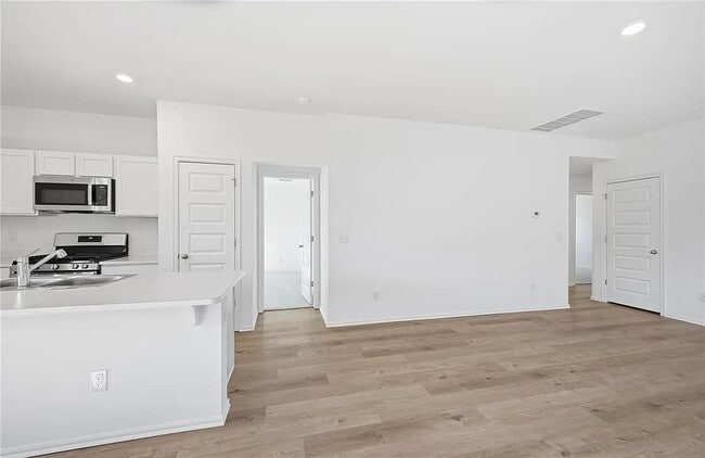 Building Photo - New Construction for Rent!