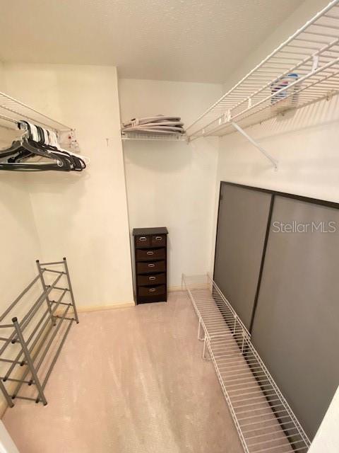 Building Photo - 2700 Cove Cay Dr