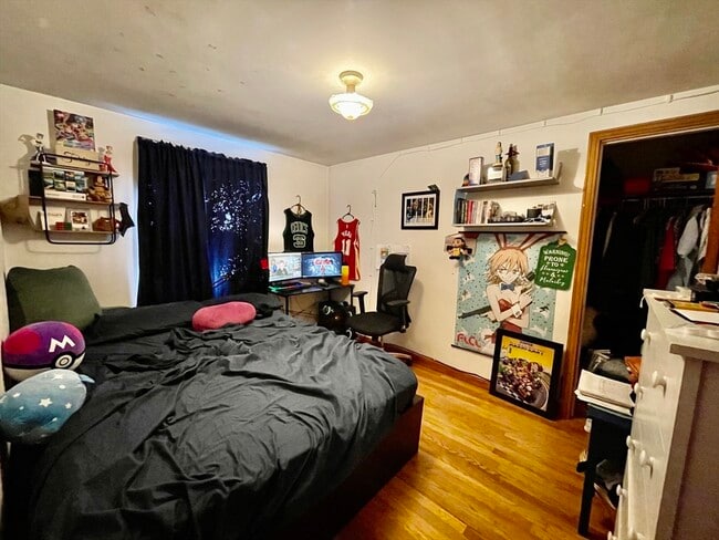 Building Photo - 226 Nevada St