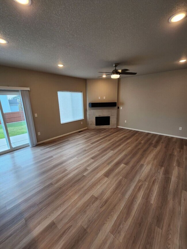 Building Photo - Beautiful Home in Meridian Ranch