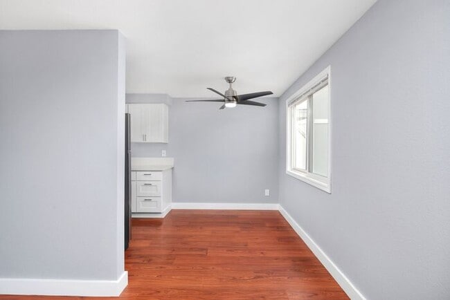 Building Photo - Cozy up in front of a fireplace in this beautiful 2bedroom!!!