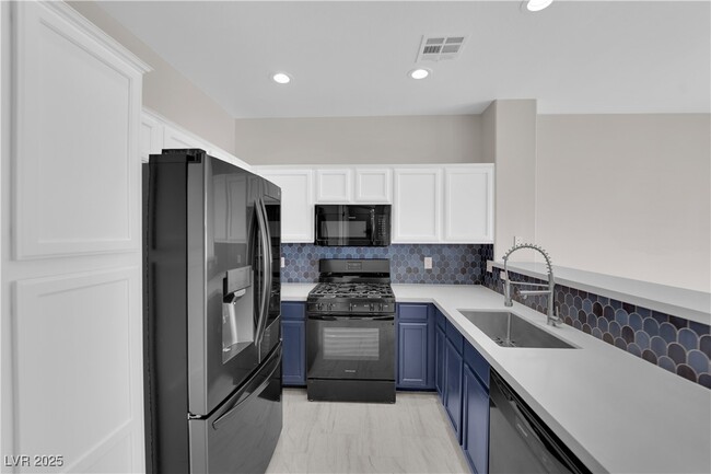 Building Photo - 8739 Villa Jeremiah Ln