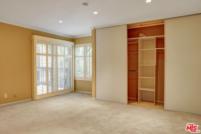 Building Photo - 4845 Maytime Ln