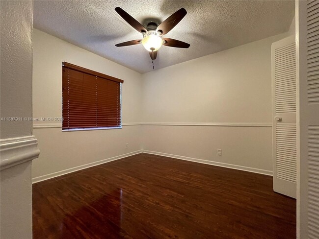 Building Photo - 10451 W Broward Blvd