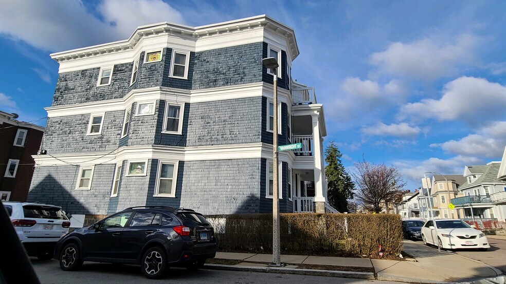 Building - Side View - 91 Centre St