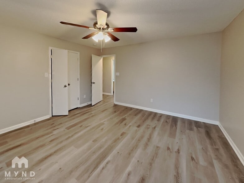 Building Photo - 6325 McIntyre Ridge Dr