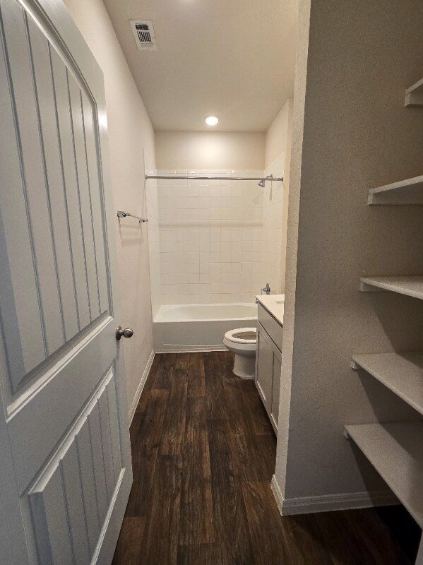 Building Photo - 109 Brody Ln