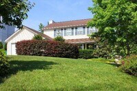 Building Photo - 3-Bedroom Cedar Bluff home available November 2024