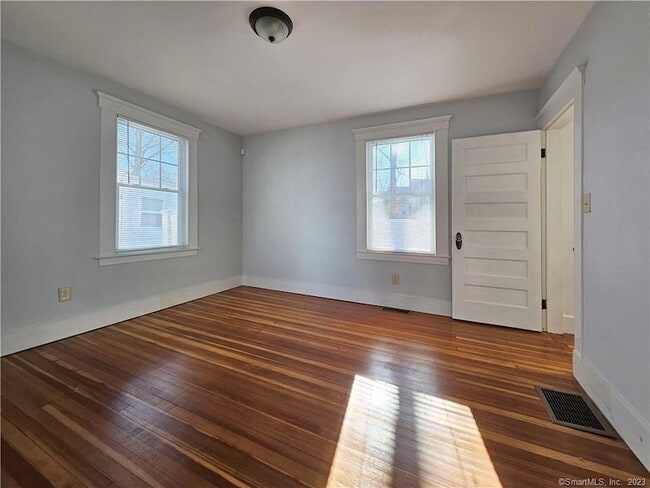 Building Photo - 34 Woodland St