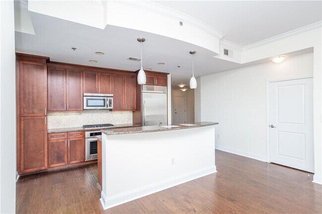 Building Photo - 270 17th St NW