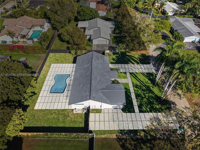 Building Photo - 8765 SW 175th St