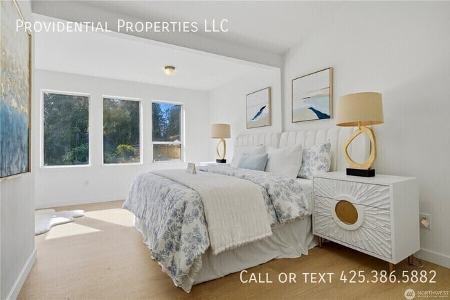 Building Photo - 527 N 200th St