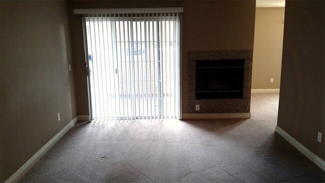 Building Photo - 6500 W Lake Mead Blvd