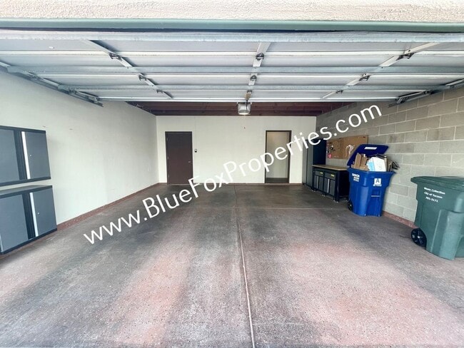 Building Photo - 2898 E Weymouth Cir