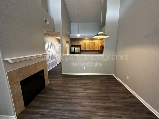 Building Photo - 5800 N Tower Dr