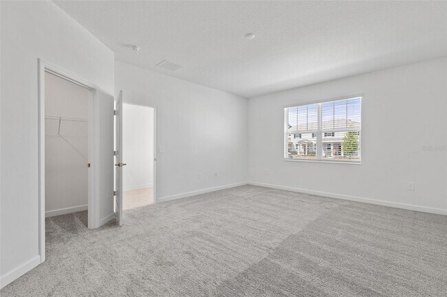 Building Photo - 3039 Addison Blvd