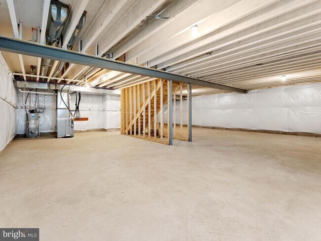 Building Photo - 1100 Wythe Blvd