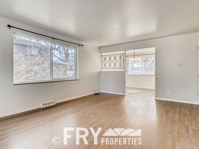 Building Photo - Beautifully remodeled 3-bedroom, 2.5-bath duplex in Wheat Ridge