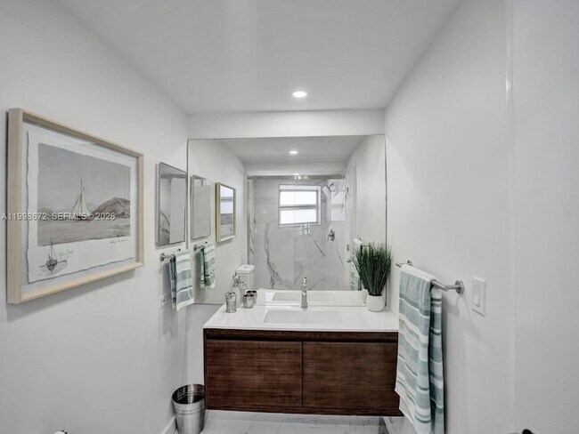 Building Photo - 1500 S Ocean Blvd