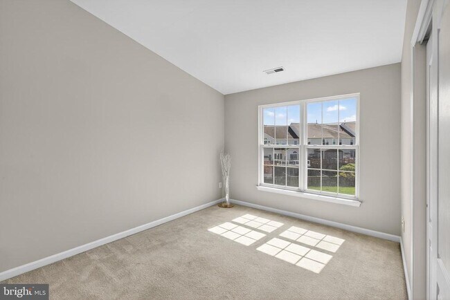 Building Photo - 43738 Clemens Terrace