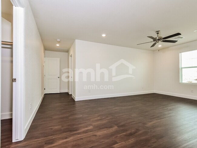 Building Photo - 297 Austin Bellerose Place