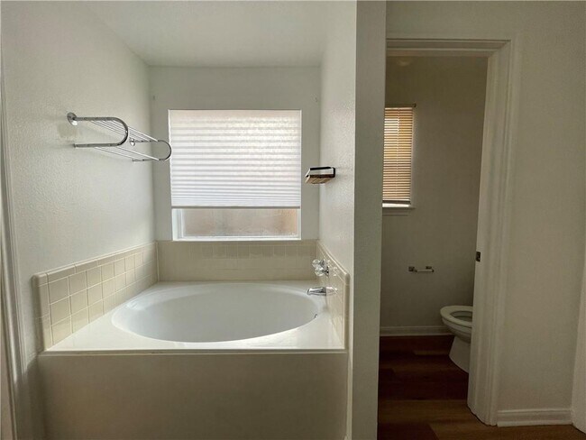 Building Photo - 9001 Wildwater Way