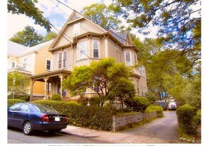 Building Photo - 199 Chestnut Ave