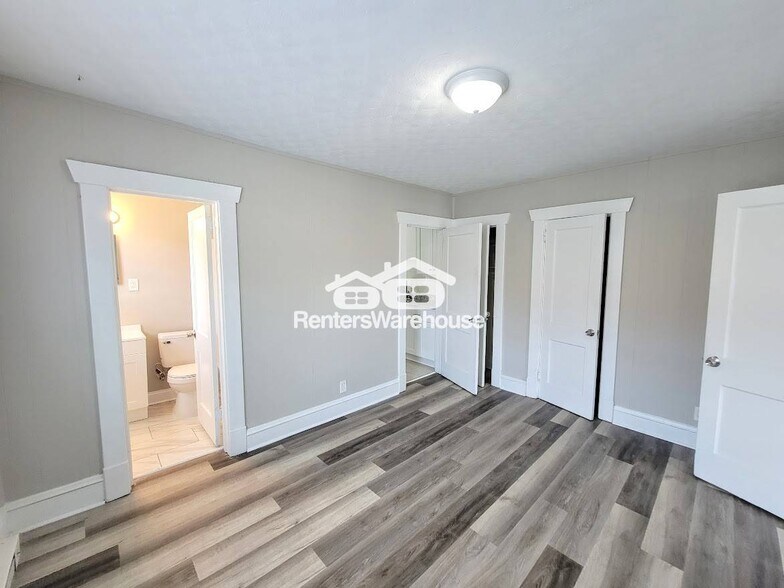 Building Photo - 220 Glendale Ave