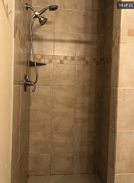 Building Photo - 3079 Colonial Way