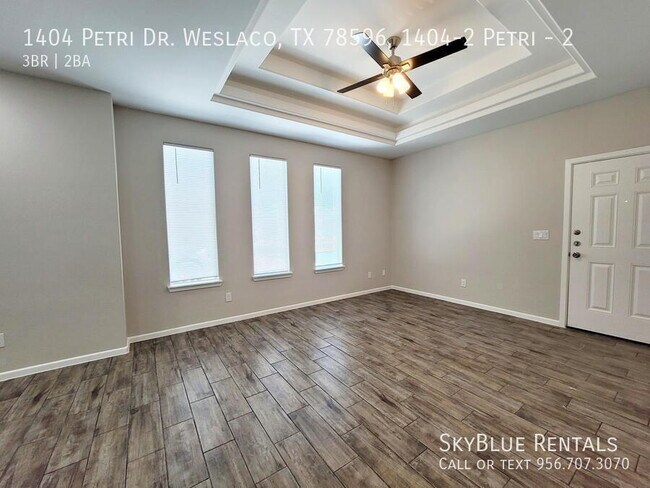 Building Photo - 1404 Petri Dr