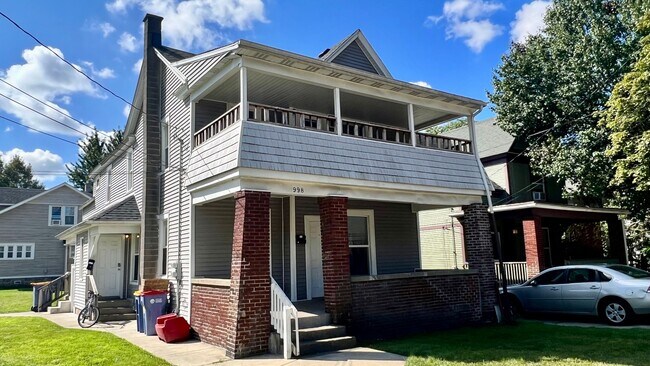 Primary Photo - 998 Butterworth St SW