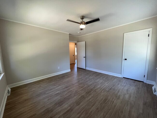 Third Bedroom - 1103 Ebinport Rd