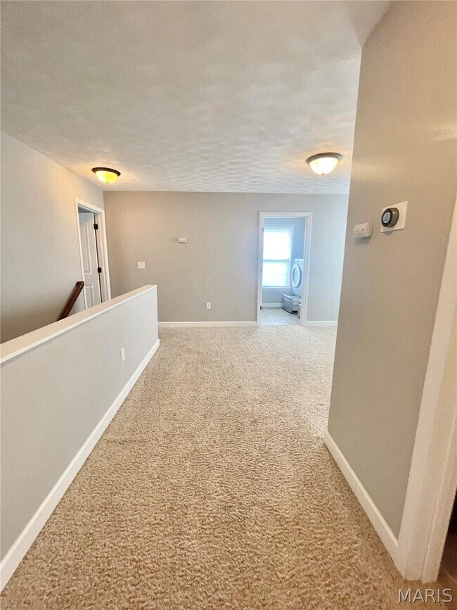 Building Photo - 805 Bluff Ridge Ln
